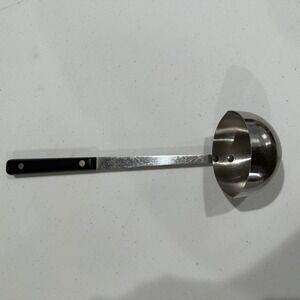 EKCO Soup Ladle Stainless Vanadium Black Handle Silver Good Vintage USA Spout